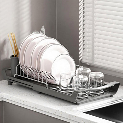 Etendoir a vaisselle gris assiette blanc