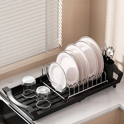 Etendoir a vaisselle noir assiette blanc ustensile