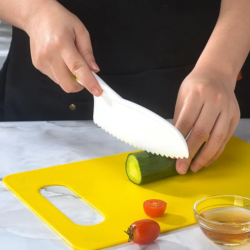 couteau et concombre