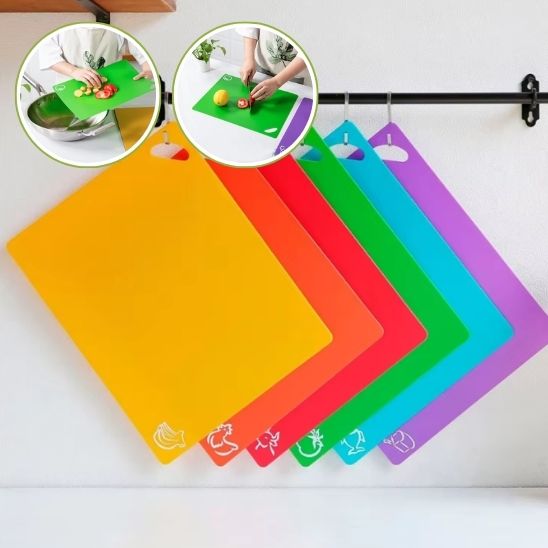 planche a decouper multicouleur accrocher